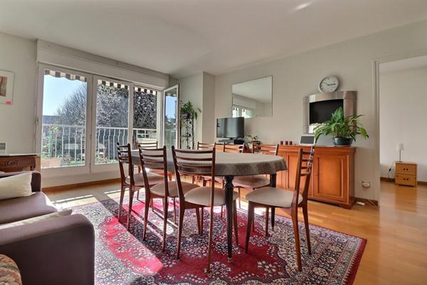 Appartement 4 pièces à vendre à Saint Leu La Forêt + CAVE + PLACE DE PARKING