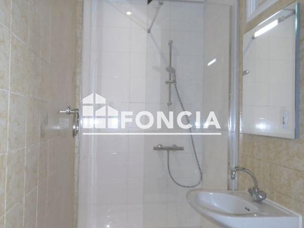 Location Studio 35.82 m² - 36 RUE D'ANGLETERRE Orleans 45000