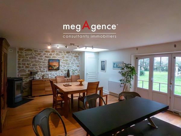 Maison à AVRILLE, 85440 - 6 pièces 172m²