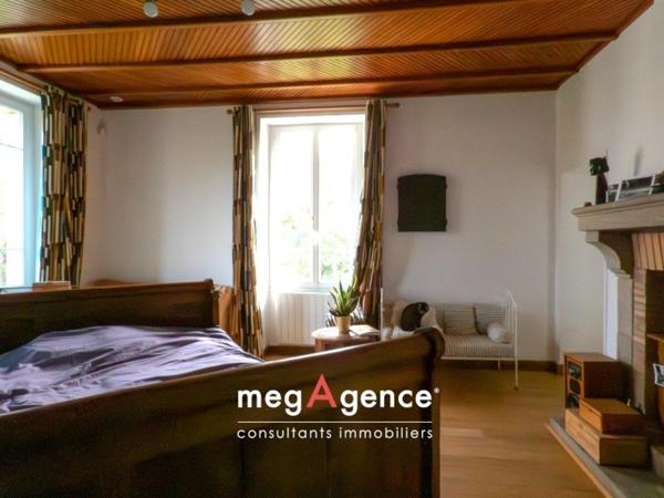 Maison à AVRILLE, 85440 - 6 pièces 172m²