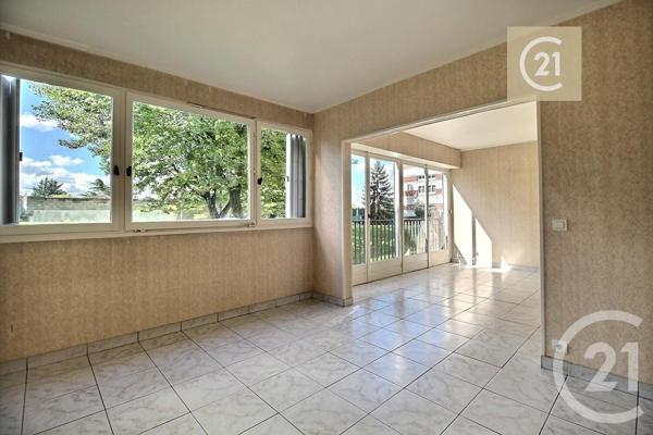 Appartement F4 à vendre  4 pièces - 71,44 m2 LIVRY GARGAN - 93