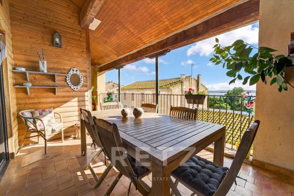 BAGES- Maison rénovée de caractère face à l'étang