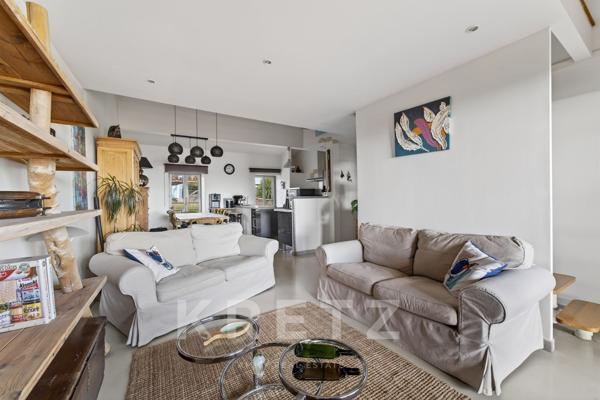 BAGES- Maison rénovée de caractère face à l'étang