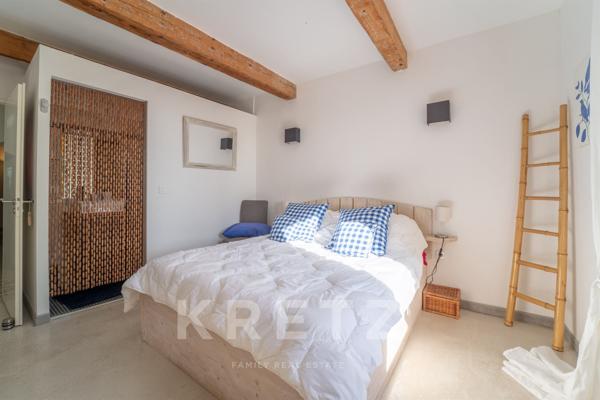 BAGES- Maison rénovée de caractère face à l'étang