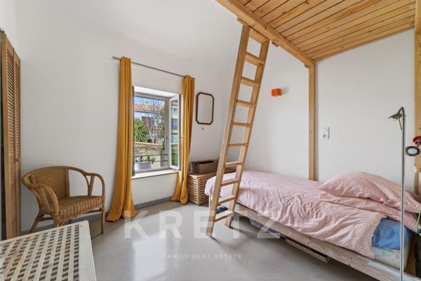 BAGES- Maison rénovée de caractère face à l'étang