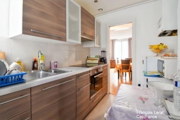 Appartement à vendre 2 pièces avec cave PARIS 17EME ARRONDISSEMENT (75) - rue Guy Môquet - 34 m2 Loi Carrez - 299 000 € honoraires d'agence inclus