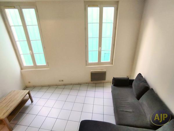 Location appartement Saintes : 505 € - AJP Immobilier Saintes