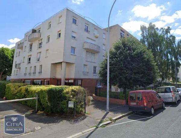Parking à louer Le Mans (72000)