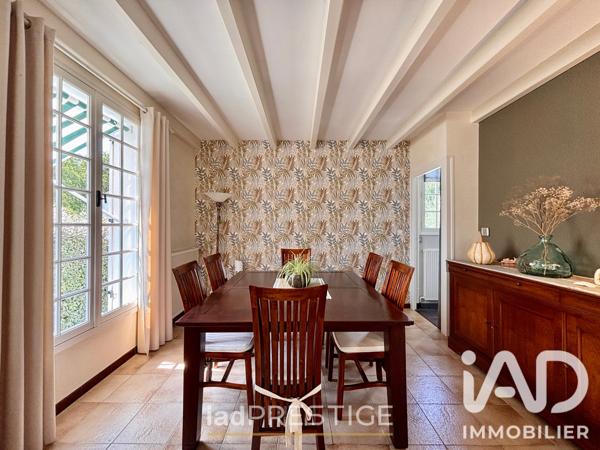 Maison à vendre 7 pièces 198 m² Médis