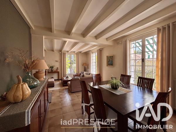Maison à vendre 7 pièces 198 m² Médis