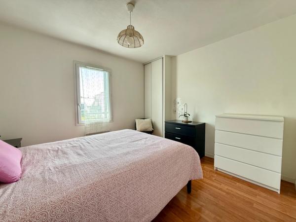 CESTAS GAZINET - T2 LUMINEUX DE 41 M² AVEC BALCON ET PARKING - VENDU OCCUPÉ