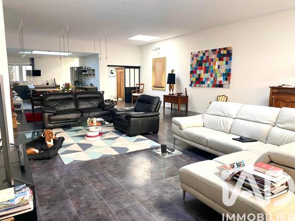 Maison à vendre 5 pièces 308 m² Rochefort