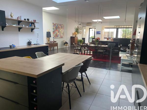 Maison à vendre 5 pièces 308 m² Rochefort