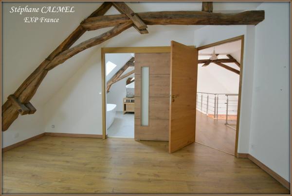15 mns de Sarlat - Propriété en pierre - Dépendances - Piscine - Terrain 2 200 m²