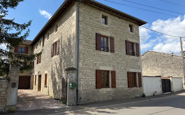 Maison à vendre    6 pièces •  Morley