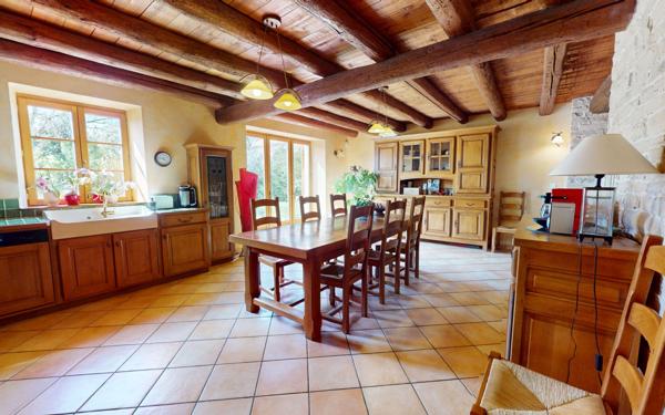 Maison à vendre    6 pièces •  Morley