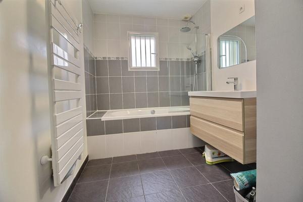 Maison Pitres 5 pièce(s) 101.21 m2