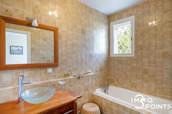 Anglet (64600) Villa 300m² avec PISCINE sur le GOLF de Chiberta, en bordure d'OCEAN, sur terrain de 1500m²