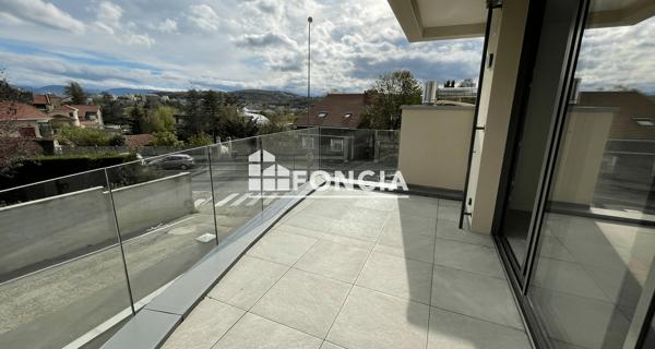 Location Appartement 3 pièces 72.23 m² - Saint-priest-en-jarez 42270