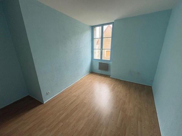 Ensemble de deux maisons 330m² à Châtillon sur indre