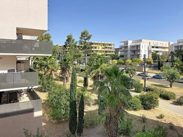 JUVIGNAC (34) Appartement à vendre 3 pièces 65 m2 + Terrasse couverte 17,5 m2 + Parking sécurisé en sous sol