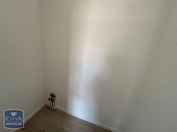Appartement à louer 1 pièce 37.02m² Arpajon (91290)