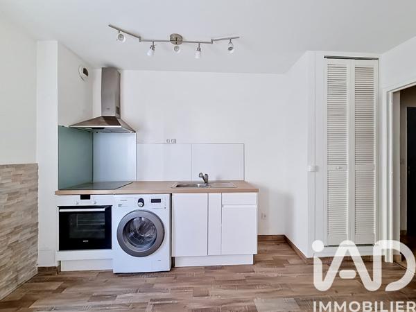 Location appartement 2 pièces 42 m² Nîmes