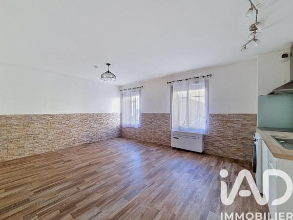 Location appartement 2 pièces 42 m² Nîmes