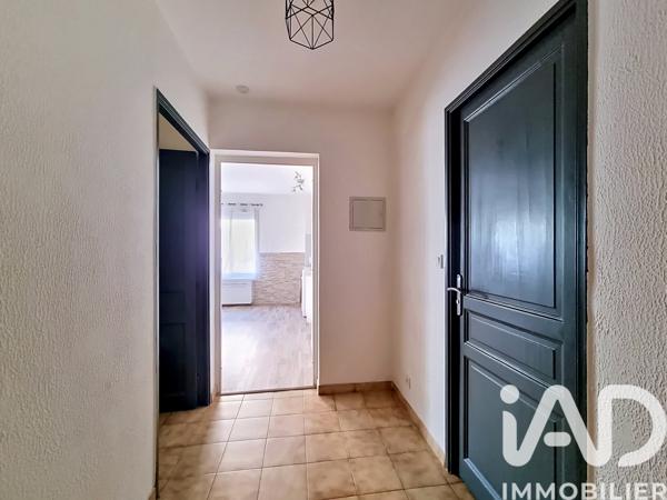 Location appartement 2 pièces 42 m² Nîmes