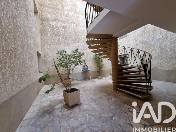 Location appartement 2 pièces 42 m² Nîmes