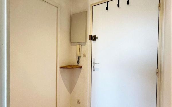 Appartement à louer    2 pièces •  Blagnac