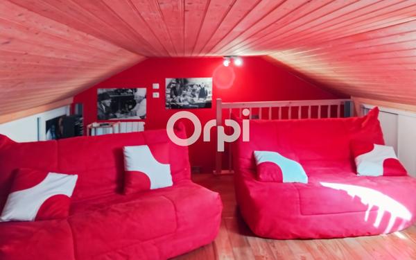 Maison à vendre    3 pièces •  Arette