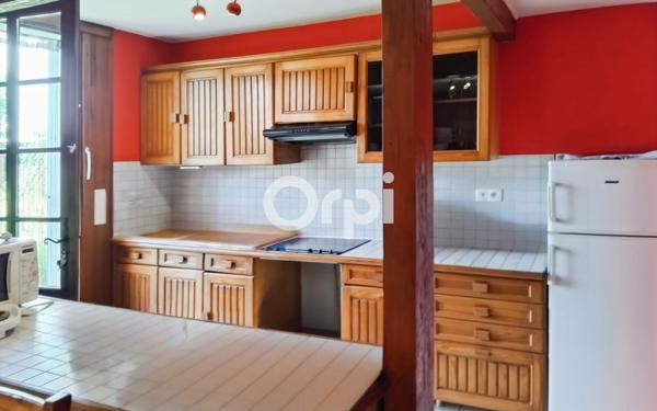 Maison à vendre    3 pièces •  Arette