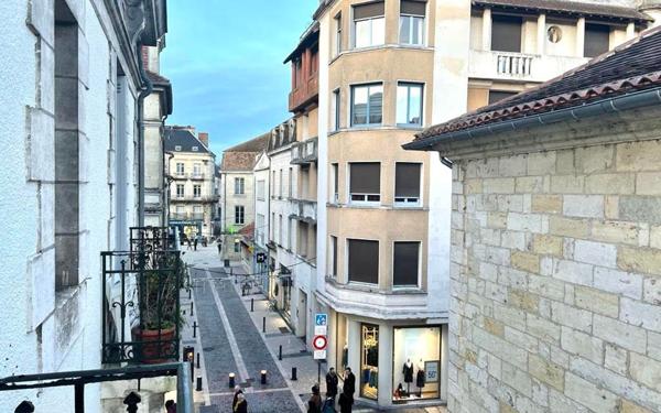 Appartement à louer    3 pièces •  Périgueux