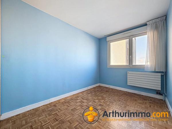 Vente Appartement 4 pièces 72 m2 à Nanterre