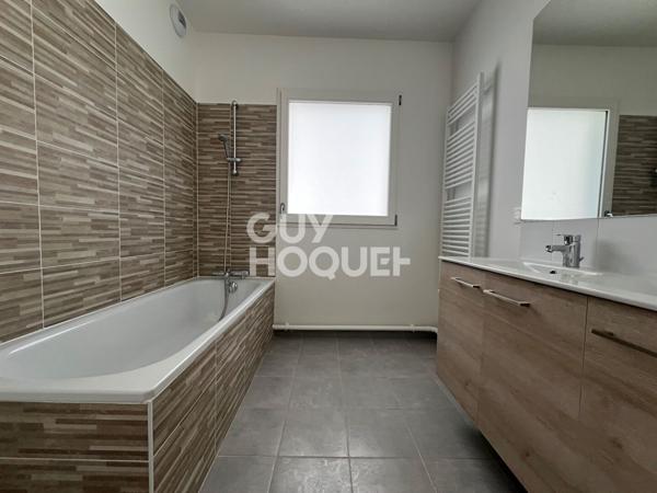 Appartement Stains 5 pièce(s) 101.50 m2