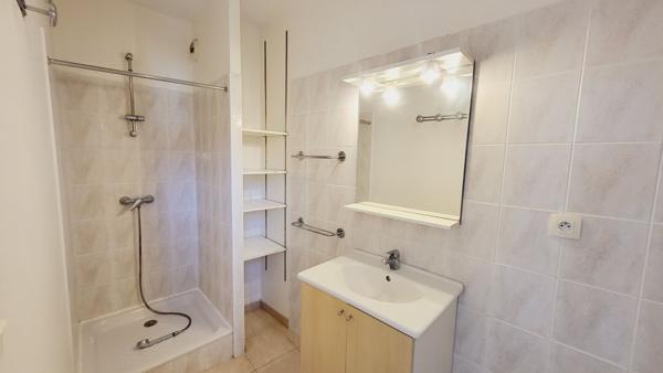 CARCASSONNE QUARTIER CALME APPARTEMENT LUMINEUX