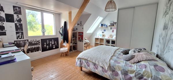 Fouesnant, propriété de charme, rénovée, 5 chambres, mer à pied !