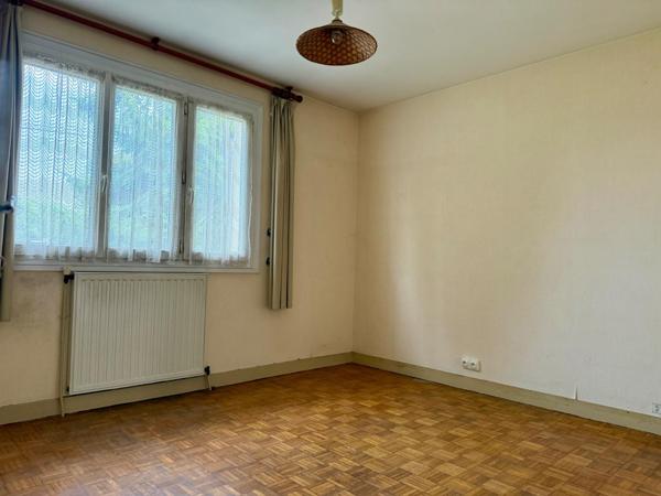 Maison avec sous sol