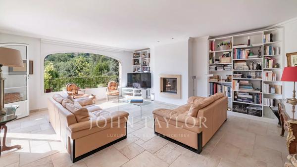 Grasse - Villa provençale dans un petit domaine au calme absolu
