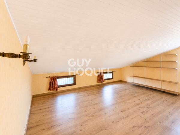 Maison à vendre de 8 pièces de 169.31 m²