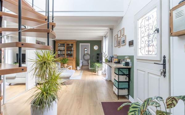 Maison à vendre    4 pièces • 84 m2 Saint-Maur-des-Fossés