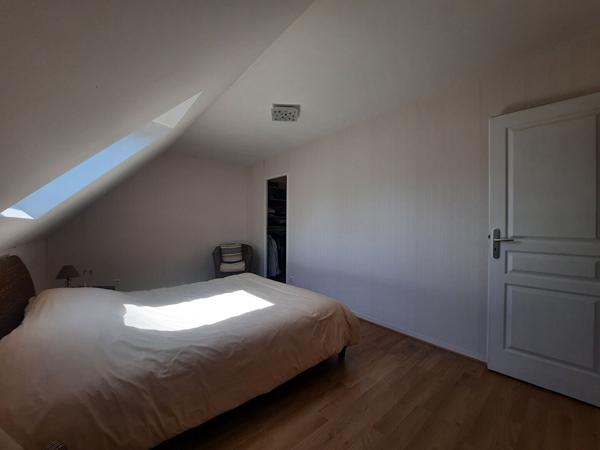 EXCLUSIVITE ERA ! Pavillon 6 pièces ,154 m², Chambray Les Tours.