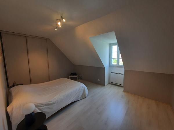 EXCLUSIVITE ERA ! Pavillon 6 pièces ,154 m², Chambray Les Tours.