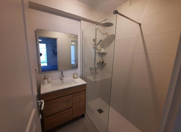 EXCLUSIVITE ERA ! Pavillon 6 pièces ,154 m², Chambray Les Tours.