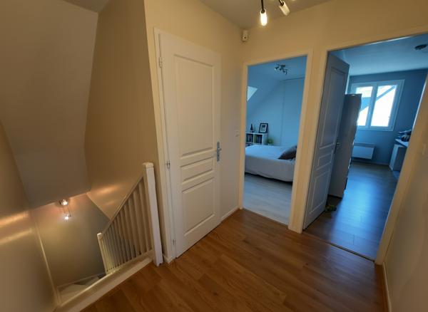 EXCLUSIVITE ERA ! Pavillon 6 pièces ,154 m², Chambray Les Tours.