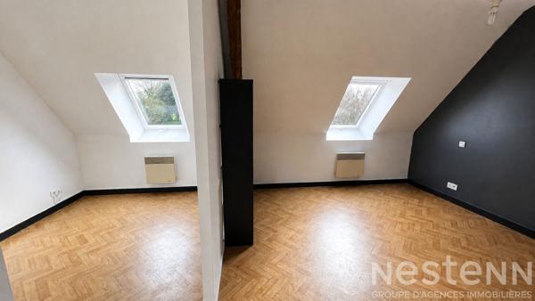 Maison familiale avec grand jardin dans un environnement calme et verdoyant