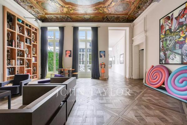 Loft d'exception avec terrasses au sein d'un Hôtel Particulier XVIIe - Palais Royal