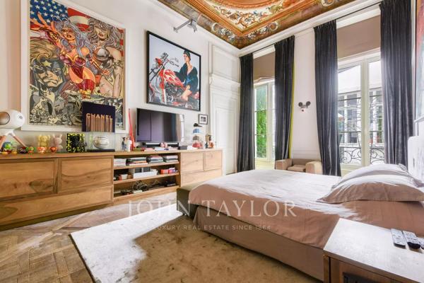 Loft d'exception avec terrasses au sein d'un Hôtel Particulier XVIIe - Palais Royal