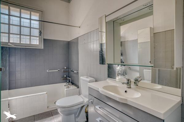 Maison 283 500 € Boé 6 p 190 m² DPE C